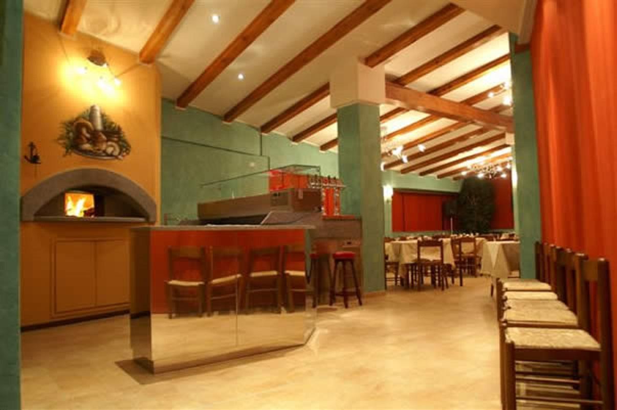Hotel Lion Roure Turin Exterior foto