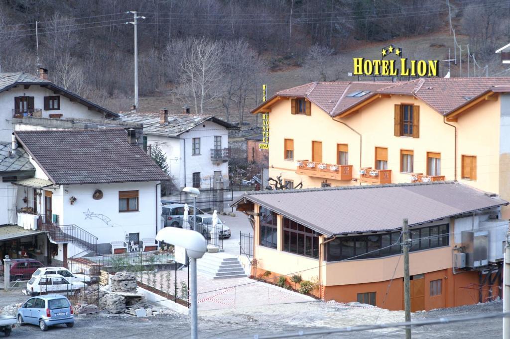 Hotel Lion Roure Turin Exterior foto
